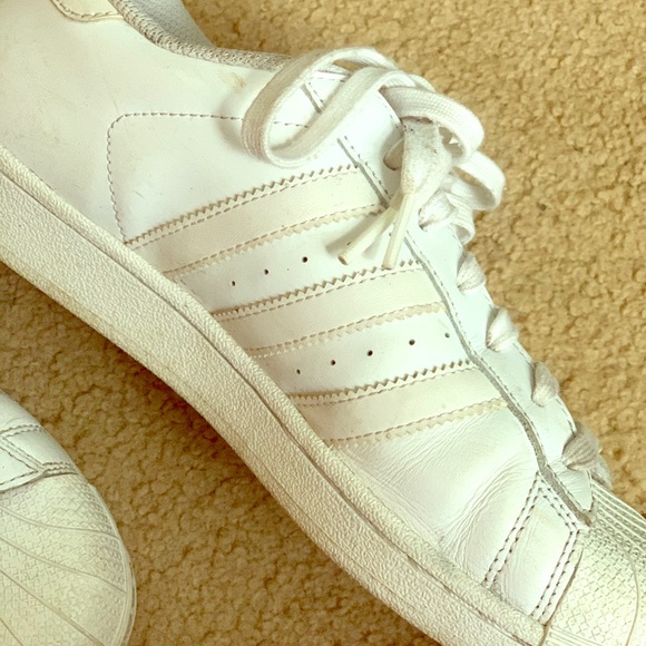 adidas superstar signature